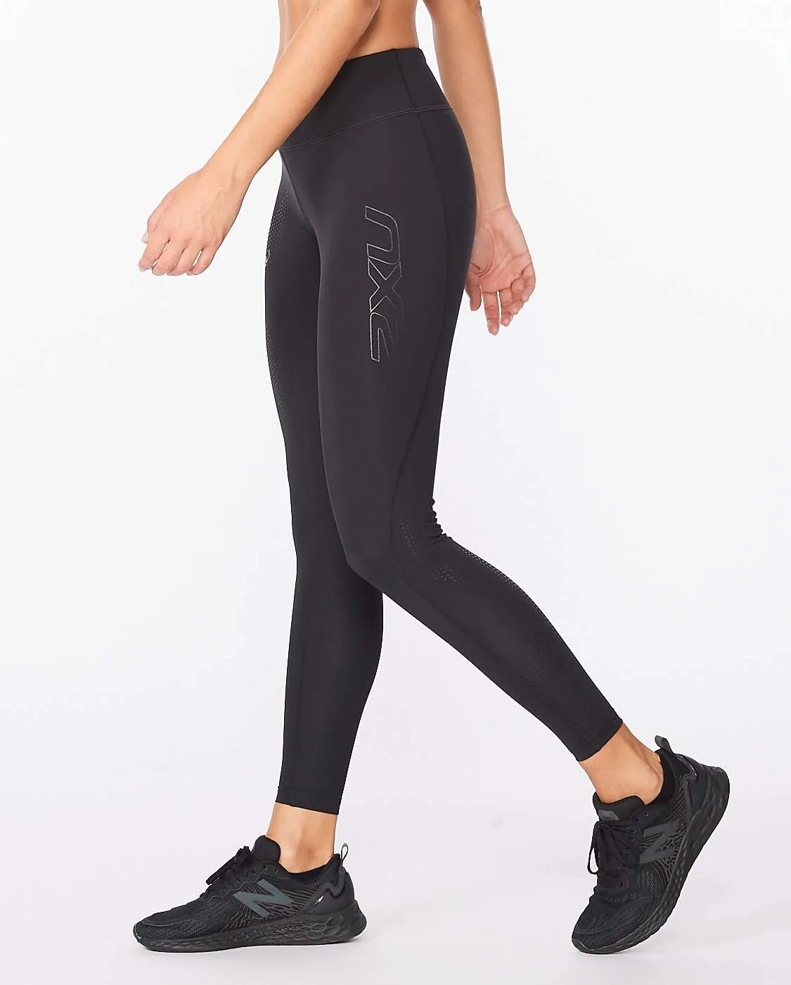 2XU Women Motion Mid-Rise Compression Tights