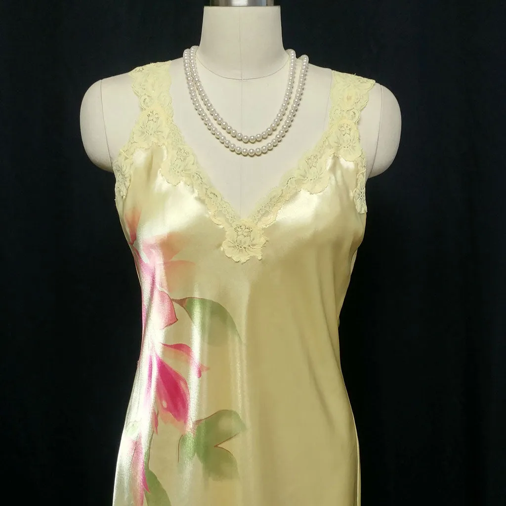 *BEAUTIFUL BIAS CUT VALERIE STEVENS SHEER CHIFFON & SATIN PEIGNOIR & NIGHTGOWN SET IN LEMON BUTTER COOKIE