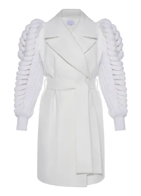 BELTED COAT WITH KNITED SLEEVES