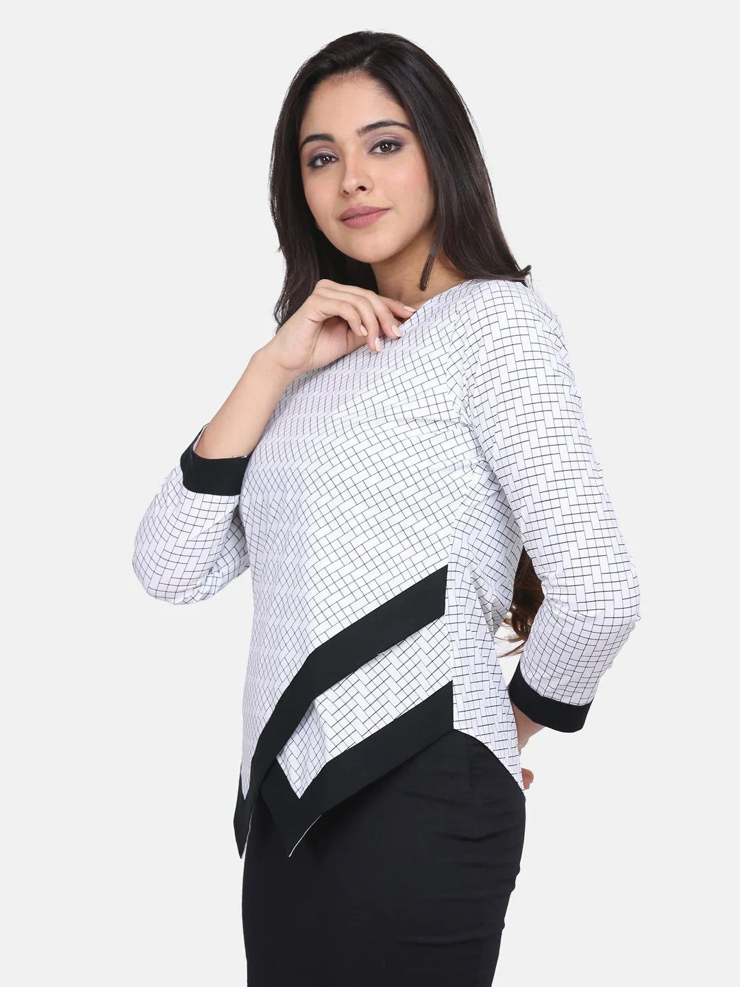 Geometric Pattern Patch Detail Cotton Top - White