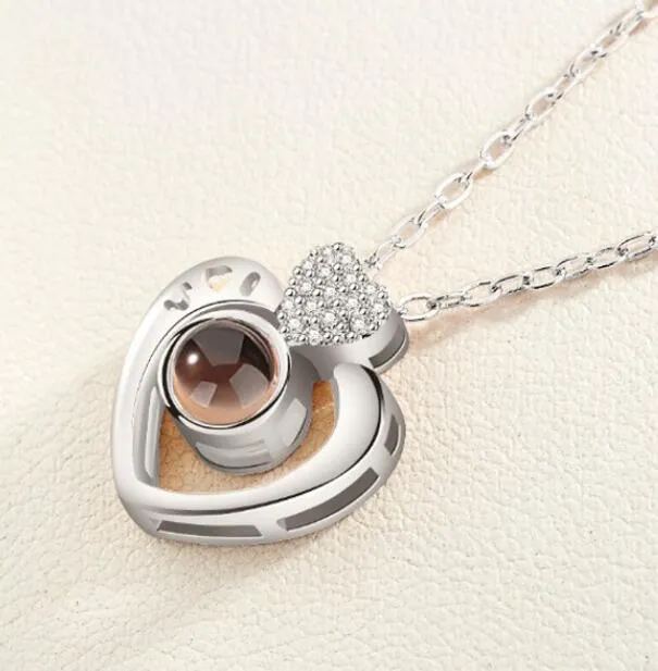 I Love You Projection Charm Pendant Necklaces Heart-shaped Crystal Wedding Ladies Necklace