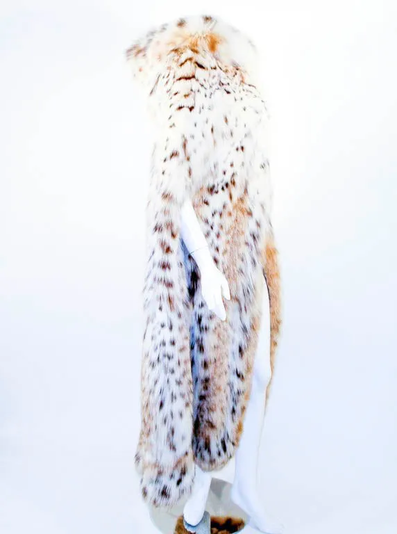 MAX REBY Tigre Royal Geneve Vintage Lynx Fur Full length Cape with Hood