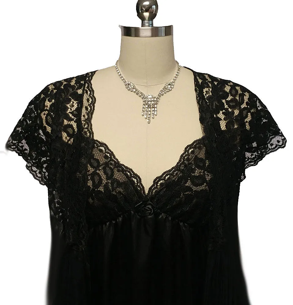 SOPHISTICATED VINTAGE DONNA RICHARD LACE & SATIN PEIGNOIR & NIGHTGOWN SET