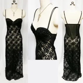 SOPHISTICATED VINTAGE LILY OF FRANCE BY DELORES SPANDEX BLACK LACE NIGHTGOWN WITH UNDERWIRE BRA